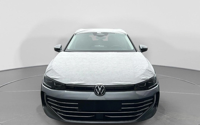Volkswagen Passat cena 209180 przebieg: 1, rok produkcji 2024 z Lubaczów małe 326
